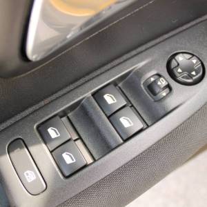 Peugoet 208 1.2 Puretech *LED, NAVIGACIJA*