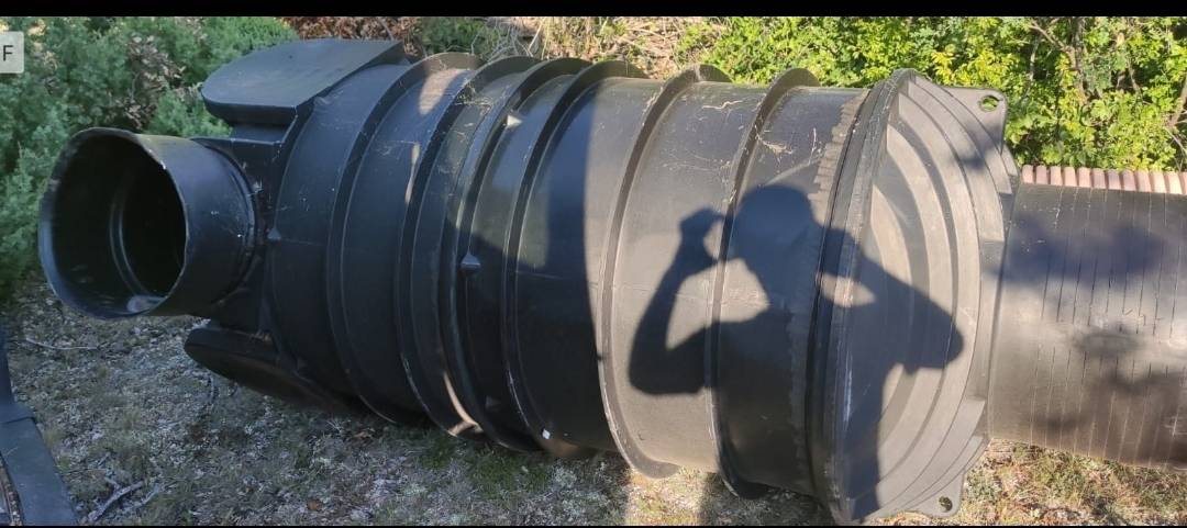 Plastične rebraste kanalizacijske cijevi i septička