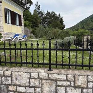 Plomin Luka, šarmantna kuća prvi red do mora, EKSKLUZIVNO