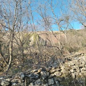 Plomin, okolica, dvije ruševine sa očaravajućim pogledom na more
