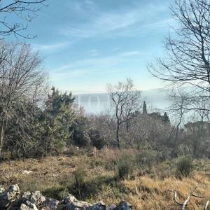 Plomin, okolica, dvije ruševine sa očaravajućim pogledom na more