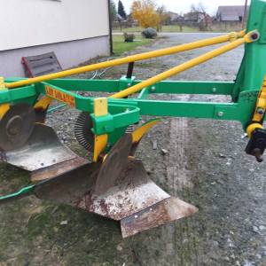 Plug dvobrazni Leopard, Lav