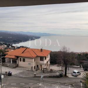 Pobri obiteljska kuća