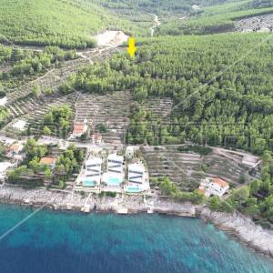Poljoprivredno zemljište s kamenom kućom i morem u blizini – Prigradica, otok Ko