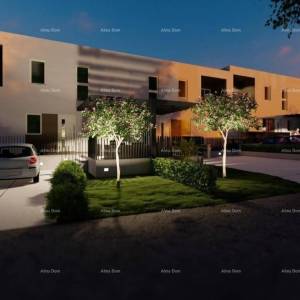 POREČ - Moderna dvojna kuća s vlastitim zelenilom (Kuća B)