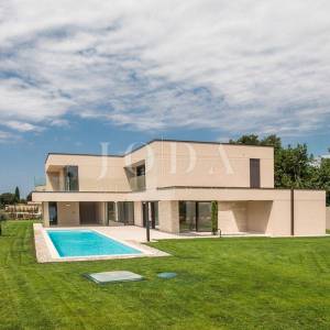 Poreč, okolica, luksuzna nova Villa 