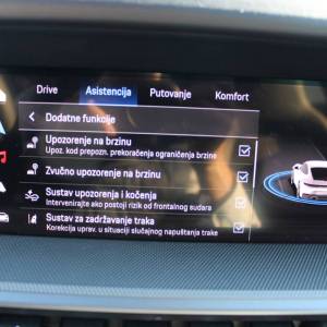 Porsche 911 Carrera 992.2 *MATRIX, BOSE, SPORT CHRONO, LIFT*