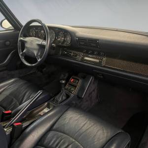 Porsche 911 CARRERA