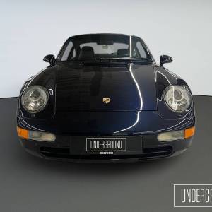 Porsche 911 CARRERA