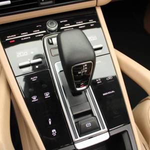 Porsche Cayenne 3.0 V6 E-Hybrid *PANORAMA, LED, NAVIGACIJA*