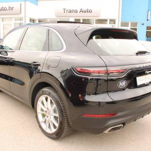 Porsche Cayenne 3.0 V6 E-Hybrid *PANORAMA, LED, NAVIGACIJA*