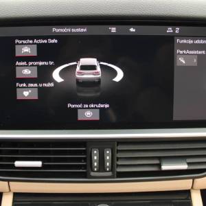 Porsche Cayenne 3.0 V6 E-Hybrid *PANORAMA, LED, NAVIGACIJA*