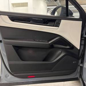 Porsche Cayenne E-hybrid Coupe