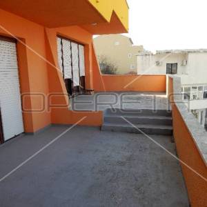 Poslovno stambeni objekt u Splitu, površine 710m2