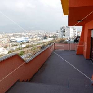 Poslovno stambeni objekt u Splitu, površine 710m2