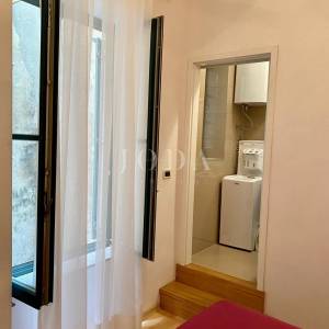 Predivan stan 80 m od mora