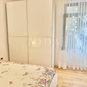 Predivan stan 80 m od mora