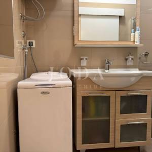 Predivan stan 80 m od mora