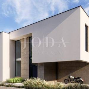 Predivna villa s bazenom i pogledom na more!