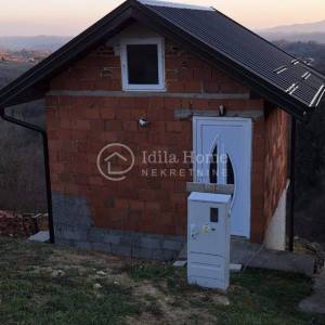 Pregrada/Gornja Plemenščina/ vikendica- klet 30m2/ Vinograd i zemljište