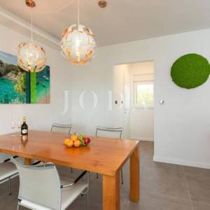 Prekrasan penthouse s pogledom na more - grad Krk