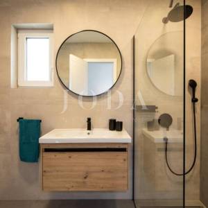 Prekrasan penthouse s pogledom na more - grad Krk
