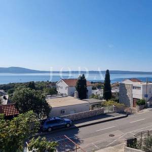 Prekrasna kuća sa pogledom na more