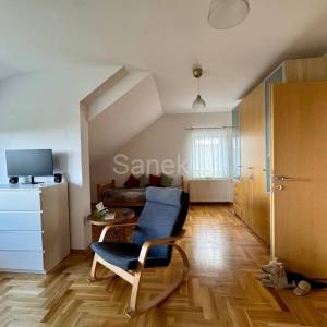 PRILIKA! Obiteljska kuća u okolici Samobora