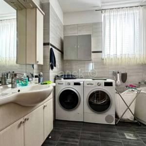 PRILIKA! Obiteljska kuća u okolici Samobora