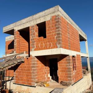 Prilika!!! Roh bau villa na izvanrednoj lokaciji sa panoramskim pogledom na more 