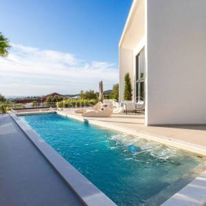 Primošten, luksuzna vila na mirnoj lokaciji, prodaja