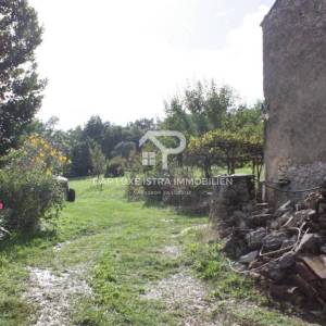 Prodaja idilična kuća i imanje u Istri blizu Labina 
