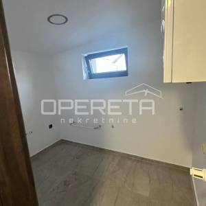 Prodaja, Kuća, Centar, Centar, Samostojeća, 181m2