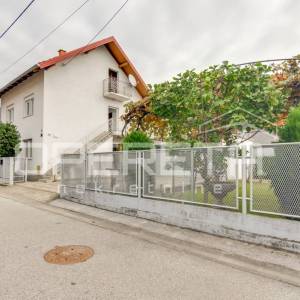 Prodaja, Kuća, Donja Dubrava, Davorina Jeića, Samostojeća, 342m2