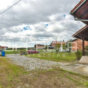 Prodaja, Kuća, Dugo Selo, Carski put , Samostojeća, 150m2