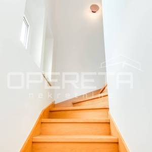 Prodaja, Kuća, Dugo Selo, Carski put , Samostojeća, 150m2