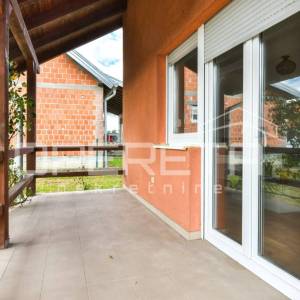 Prodaja, Kuća, Dugo Selo, Carski put , Samostojeća, 150m2
