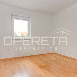 Prodaja, Kuća, Dugo Selo, Carski put , Samostojeća, 150m2