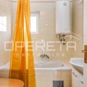 Prodaja, Kuća, Dugo Selo, Carski put , Samostojeća, 150m2