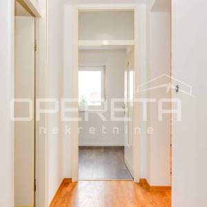 Prodaja, Kuća, Dugo Selo, Carski put , Samostojeća, 150m2