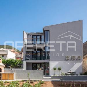 Prodaja, Kuća, Komiža, Čikolina stroda, Samostojeća, 120m2