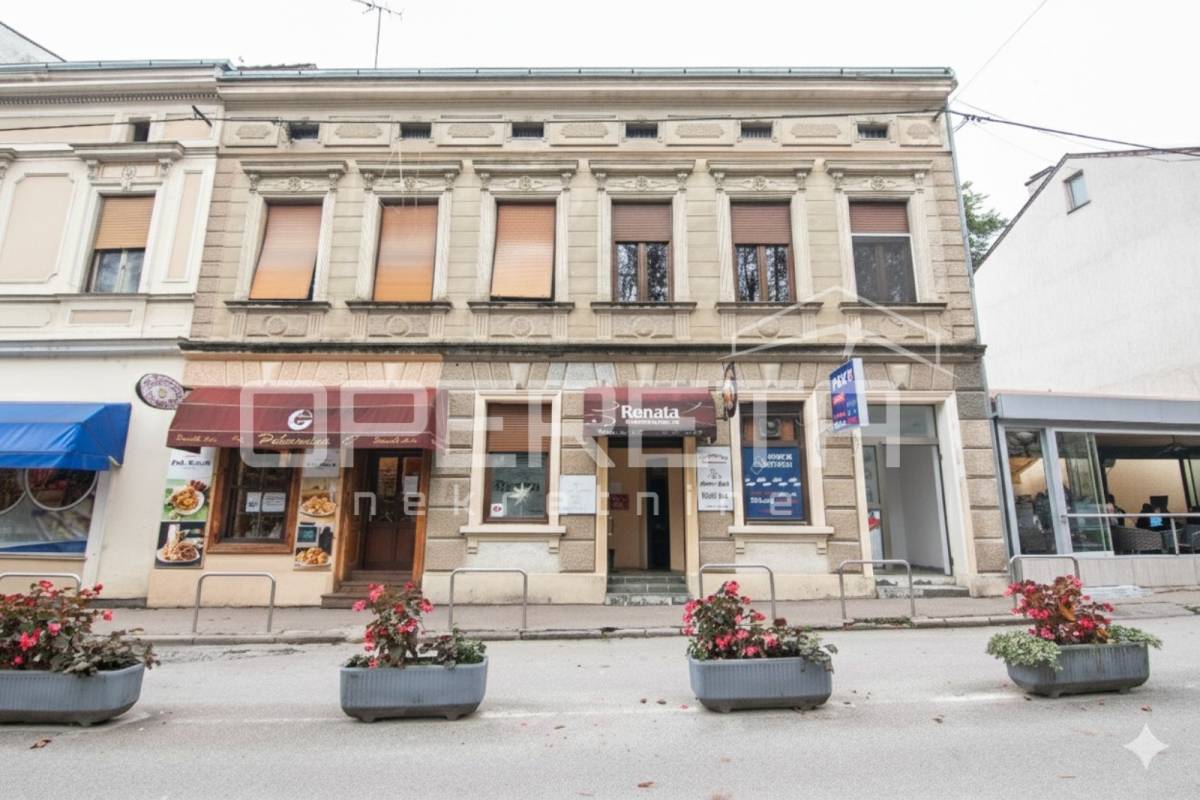 Prodaja, Kuća, Krapinske toplice, Ulica Ljudevita Gaja , Kuća u nizu, 300m2