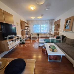 Prodaja, Kuća, Kromosovo naselje, Velika Gorica, Kuća u nizu, 200m2