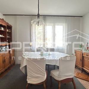 Prodaja, Kuća, Osijek, Plješivička, Kuća u nizu, 240m2