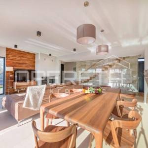 Prodaja, Kuća, Poreč, Poreč, Dvojni objekt, 250m2