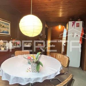 Prodaja, Kuća, Retfala, Ivana Gundulića , Dvojni objekt, 175m2