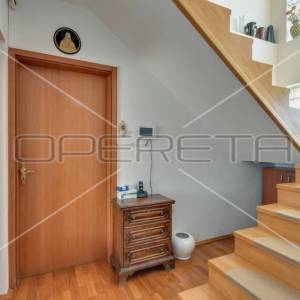 Prodaja, Kuća, Sesvete, Zeleni vijenac, Kuća u nizu, 320m2