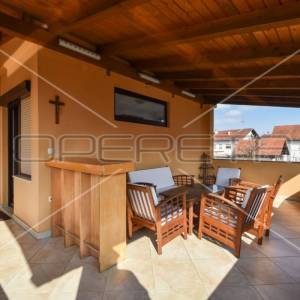 Prodaja, Kuća, Sesvete, Zeleni vijenac, Kuća u nizu, 320m2