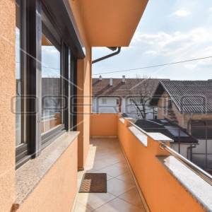 Prodaja, Kuća, Sesvete, Zeleni vijenac, Kuća u nizu, 320m2