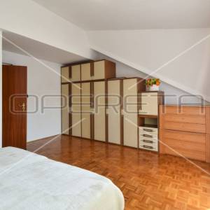 Prodaja, Kuća, Sesvete, Zeleni vijenac, Kuća u nizu, 320m2